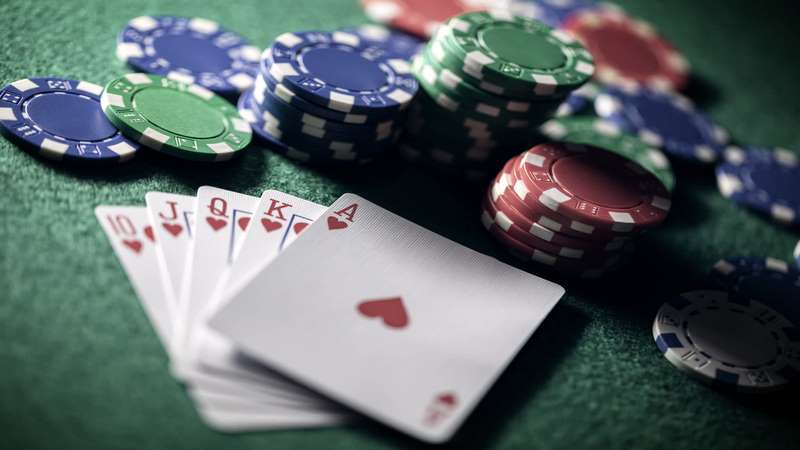 Poker là một trong số những game bài kinh điển
